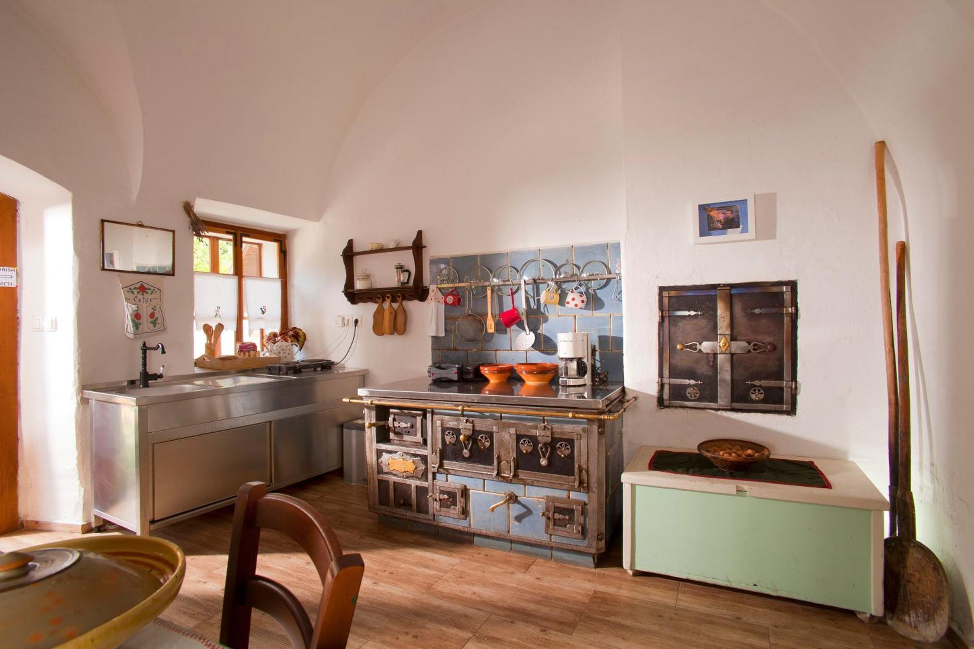 Juvanova Hous - Rooms Luce Exterior photo