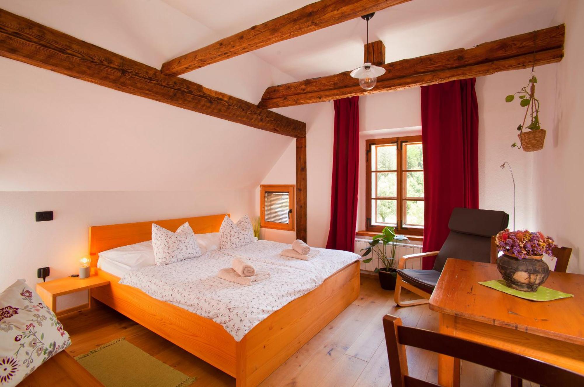 Juvanova Hous - Rooms Luce Exterior photo